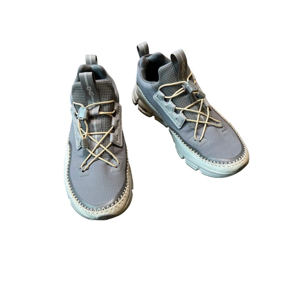 On Cloud Cloudaway Sneaker in Gray Asphalt Ivory